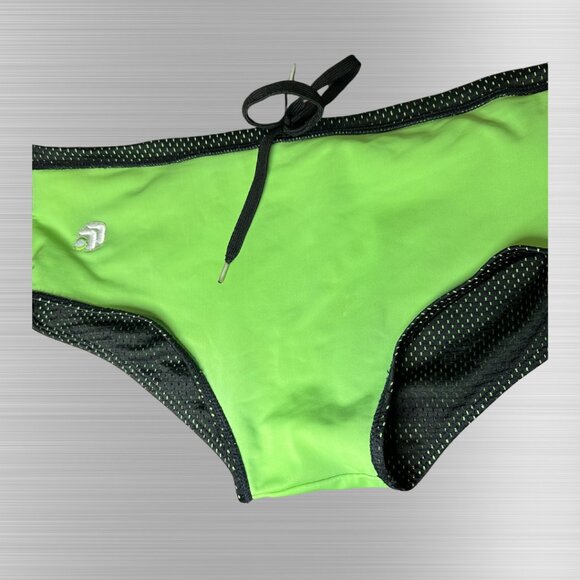 Rufskin Men’s Swim Brief – Size M - Picture 7 of 7